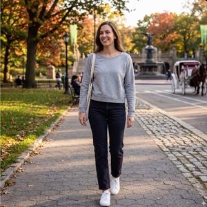 Everlane Gray Crop Sweater EUC